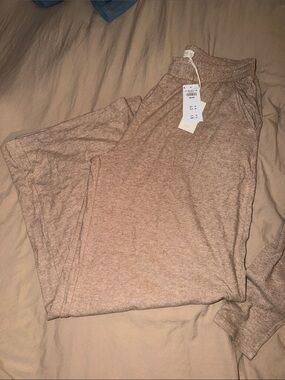 Abercrombie Lounge Collection Beige Lounge Pants